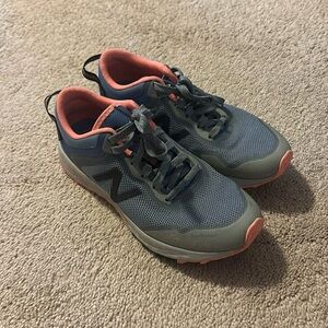 New balance running shoes